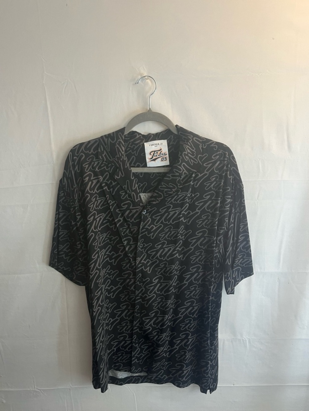 Forever 21 Black Script-Print Short Sleeve Button-Down Shirt